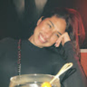 Meet your Posher, Adriana